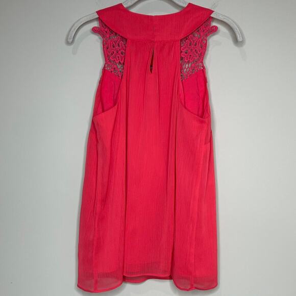 NWT Banana Republic Factory Pink Sleeveless Shirt Size S Crochet Lace - Picture 7 of 9
